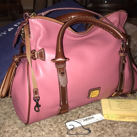 Dooney & Bourke Handbags - Exclusive Dooney Satchel Large